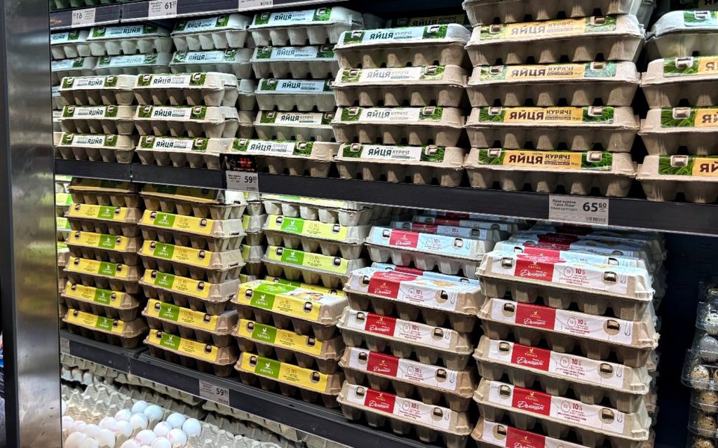 У листопаді яйця подорожчають на 10%: аналітик пояснив, чому зростуть ціни Ціни на яйця в «АТБ».