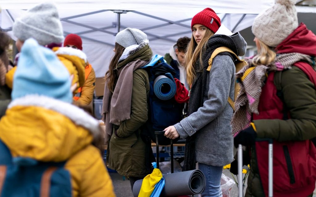 Понад 40% населення Закарпаття вважає переселенців «гіршими за місцевих» — соцопитування Переселенці.