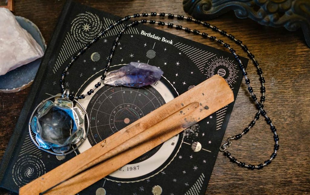 У Раків, Левів і Козерогів з 6 листопада закінчиться «чорна смуга» в житті Знаки Зодіаку.