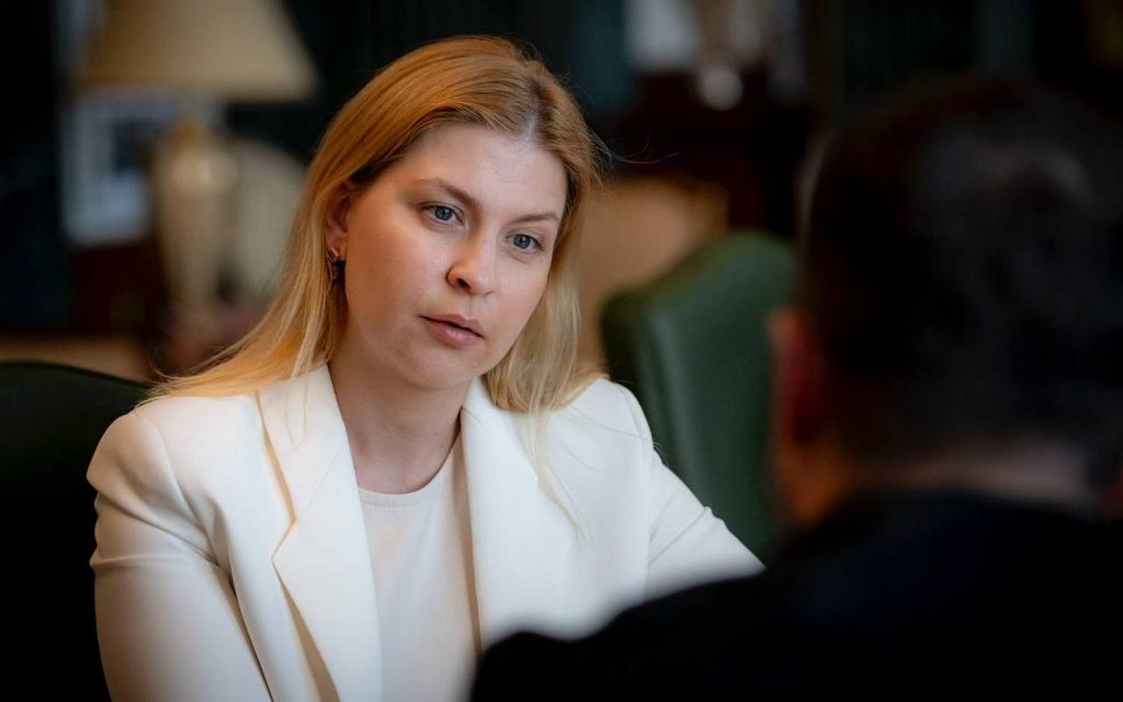 Мирні переговори США та України тривають попри повільний прогрес — Стефанишина Ольга Стефанишина.