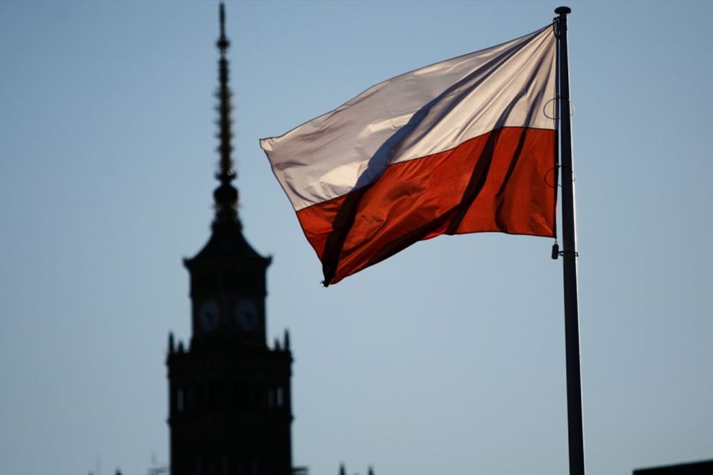 Польща оголосила про намір добитися репарацій від Росії за дії СРСР — ЗМІ Прапор Польщі/