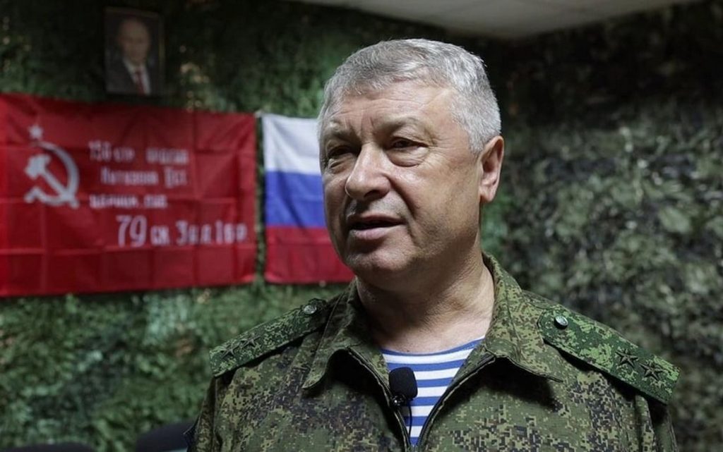 Володимир Алексєєв.