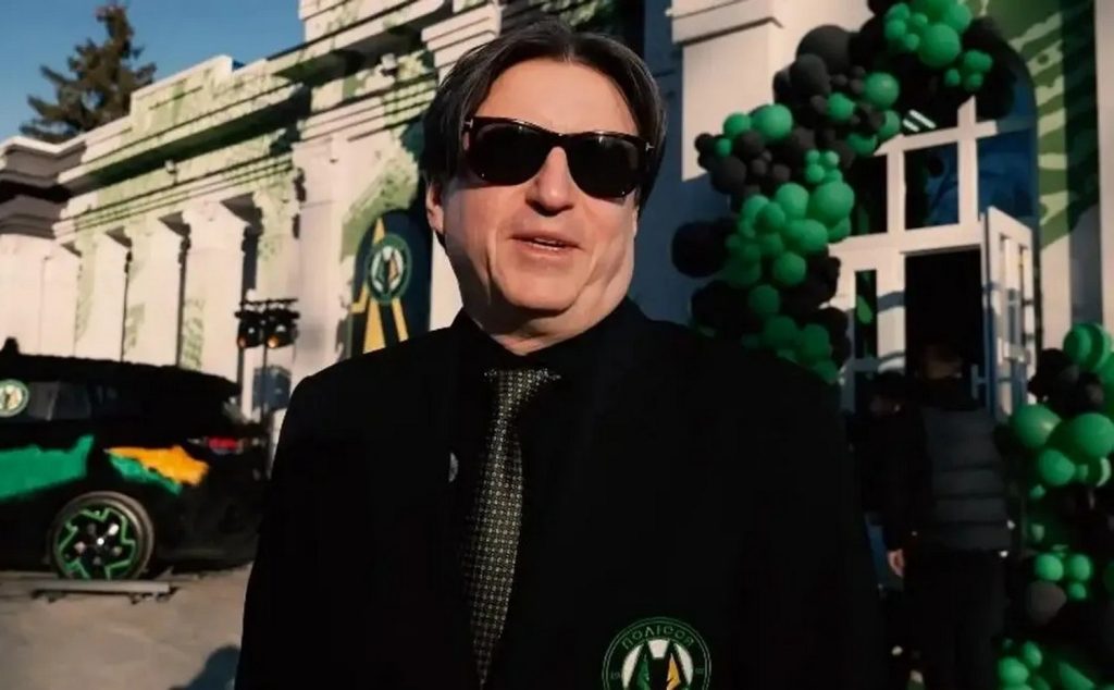 Олександр Денисов.