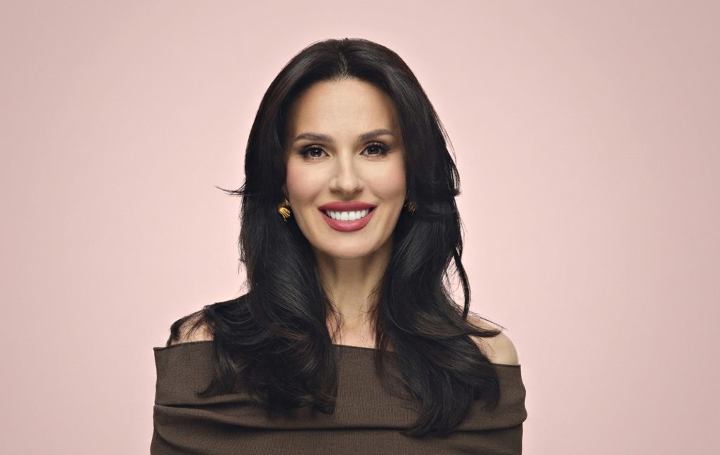 Маша Єфросиніна.