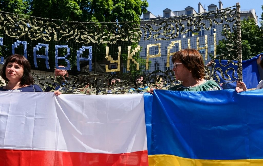 Українки.