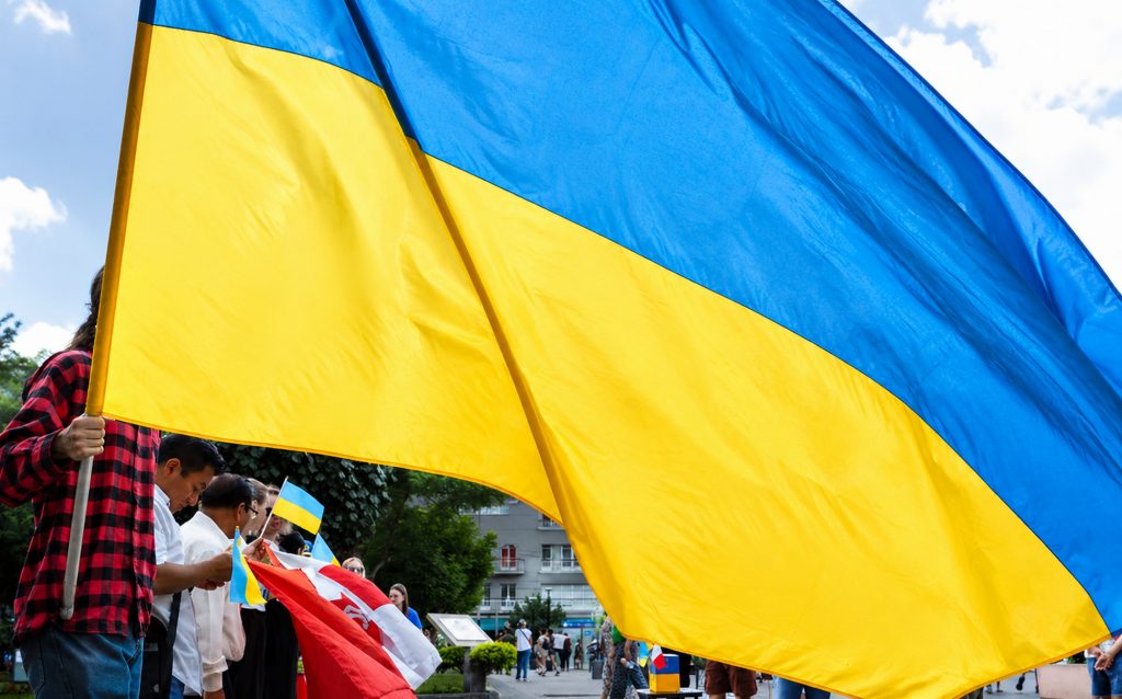 Понад 50% українців вважають пріоритетними цілісність і суверенітет держави, а не власний добробут — КМІС Українці.