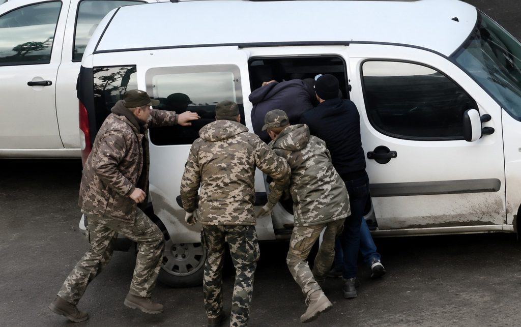 Лише у 10% випадків мобілізація проходить без порушень прав людини — Лубінець Мобілізація в Україні.